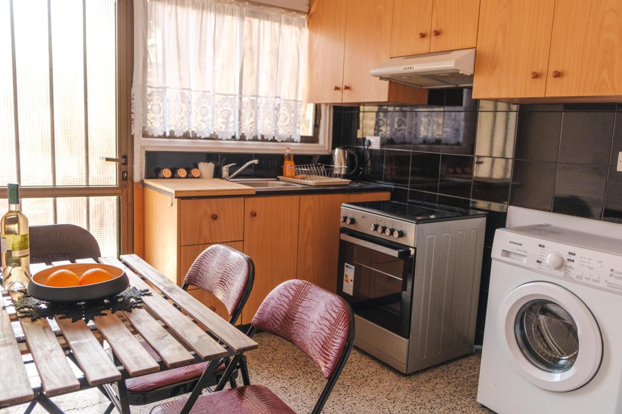 Serenityone - Centrally Located One Bedroom Apt Agia Napa Exterior foto